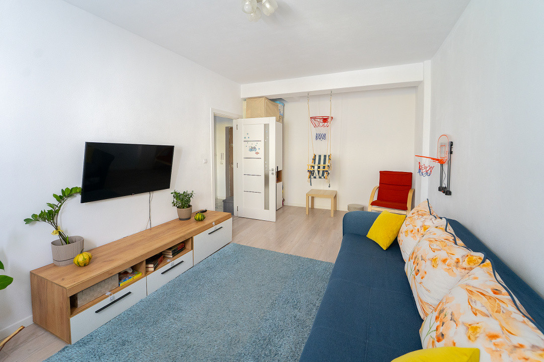 Apartament cu 3 camere - cartierul Turnişor, Sibiu