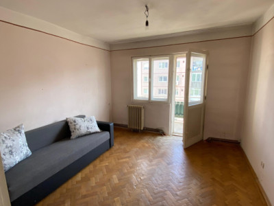 Apartament de vanzare 4 camere