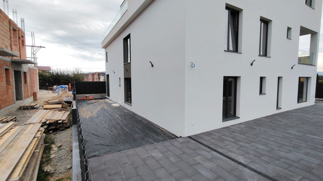 Apartament premium modern 4 camere 4 bai - teren de 200mp Arhitectilor