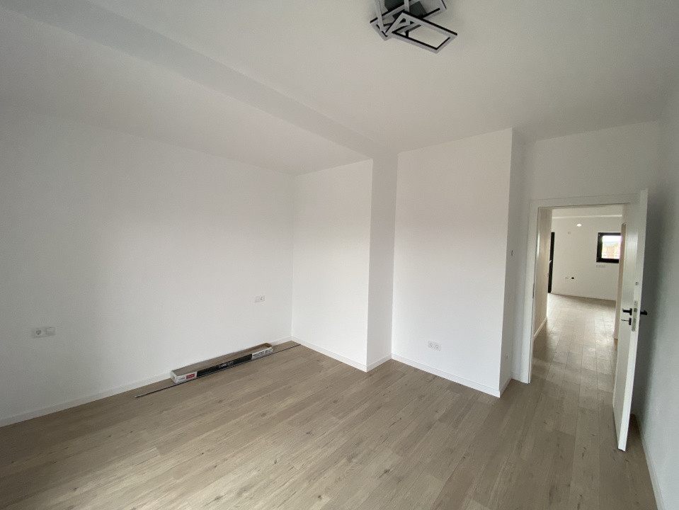 Apartament 3 camere de vanzare 2 bai balcon parcare Arhitectilor Sibiu