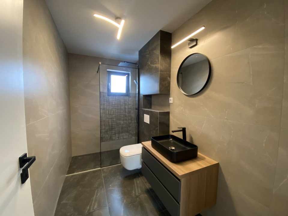 Apartament 3 camere de vanzare 2 bai balcon parcare Arhitectilor Sibiu