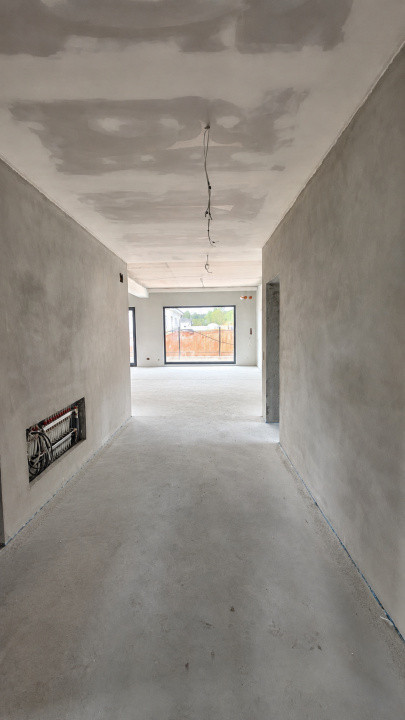 Apartament cu gradina 4 camere 3 bai