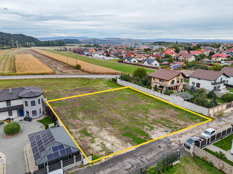 Teren intravilan Hărman, utilități+avize obținute, vedere la Lempes, Comision 0%