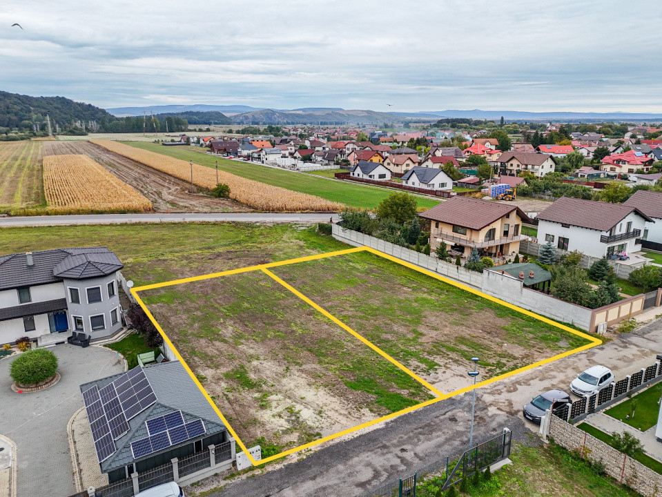 Teren Hărman 825 mp sau 1649 mp, utilități+avize, vedere Lempes, Comision 0%