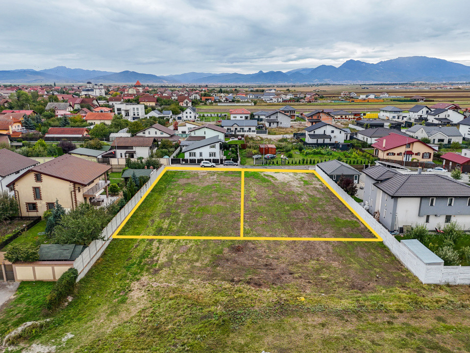 Teren Hărman 825 mp sau 1649 mp, utilități+avize, vedere Lempes, Comision 0%