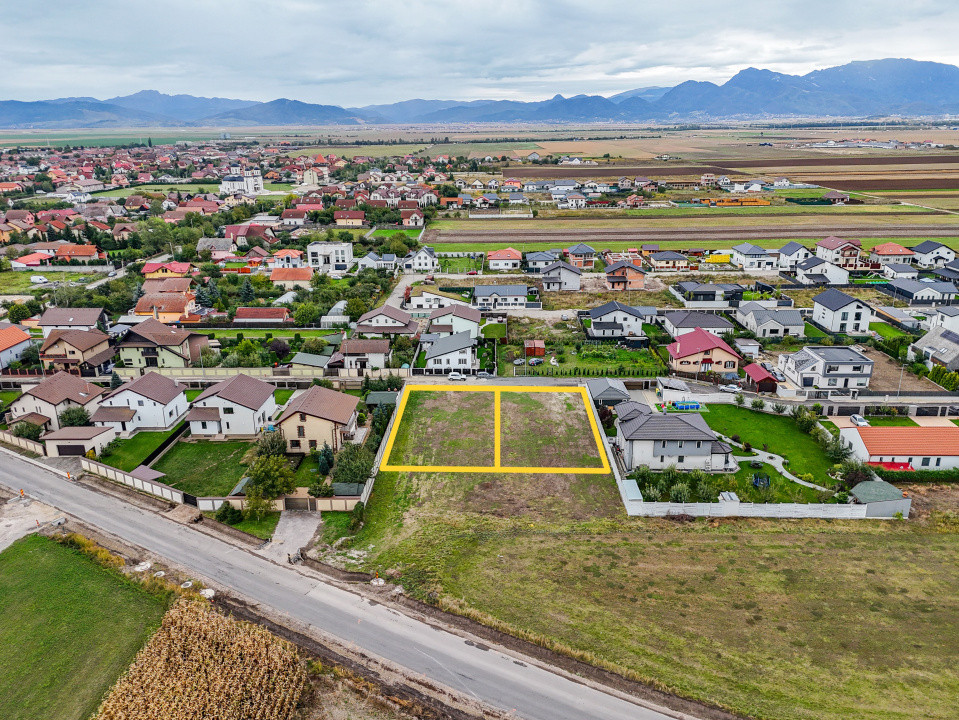 Teren Hărman 825 mp sau 1649 mp, utilități+avize, vedere Lempes, Comision 0%