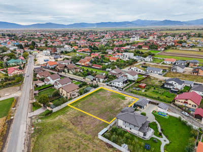 Teren intravilan Hărman, utilități+avize obținute, vedere la Lempes, Comision 0%