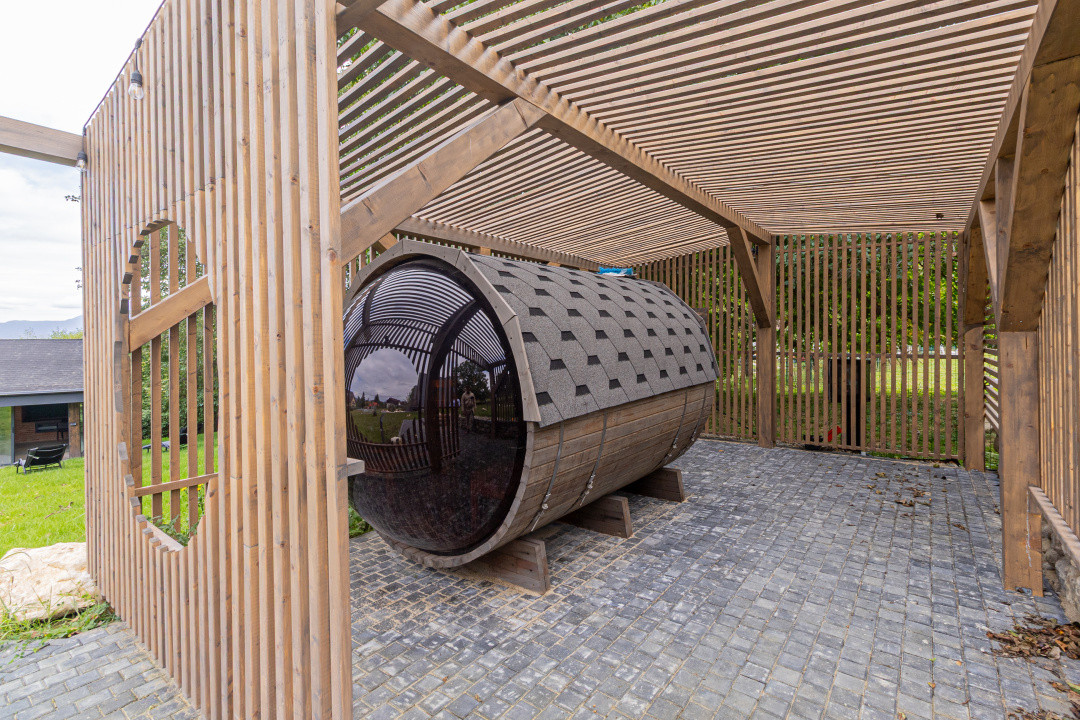Afacere la cheie in inima naturii- Case smart A-Frame