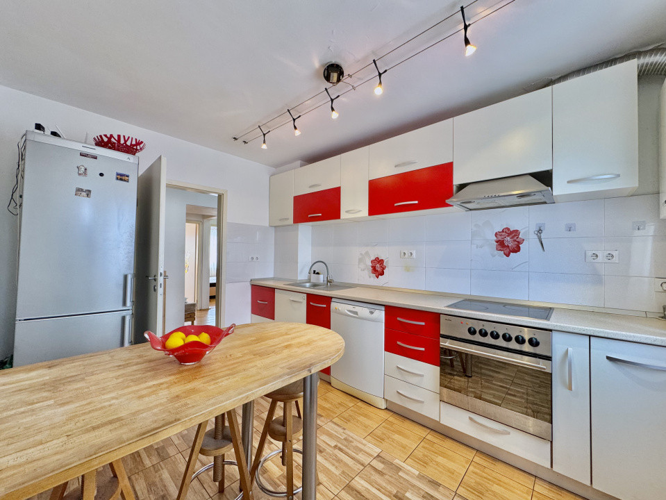 Apartament cu 3 camere - 2 bai - cartier Ștrand – Sibiu