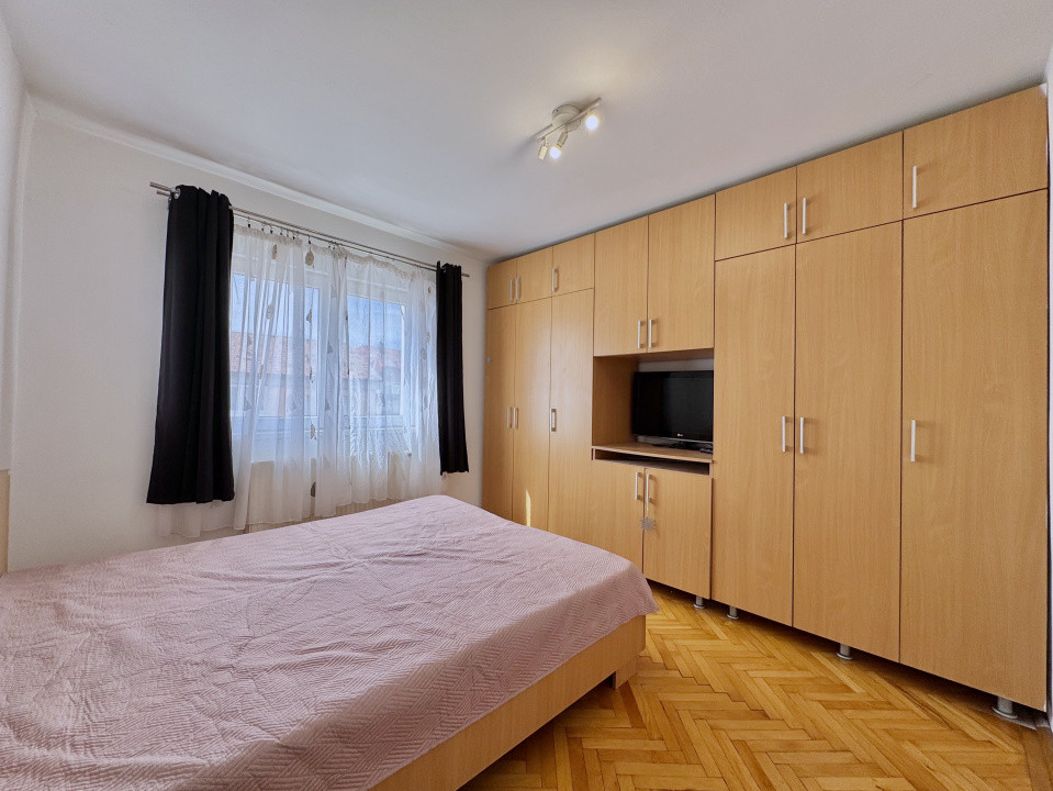 Apartament cu 3 camere - 2 bai - cartier Ștrand – Sibiu