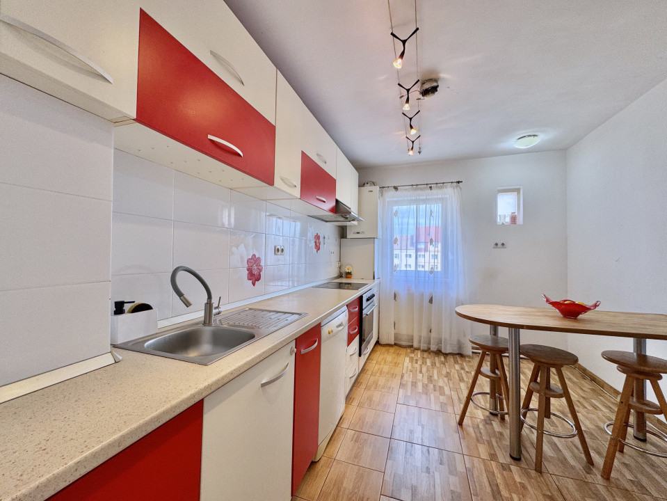 Apartament cu 3 camere - 2 bai - cartier Ștrand – Sibiu