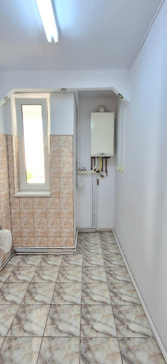 Apartament 2 camere cu geam la baie, 38,6 mpu, renovat 2025, Scoala nr. 6  Sibiu