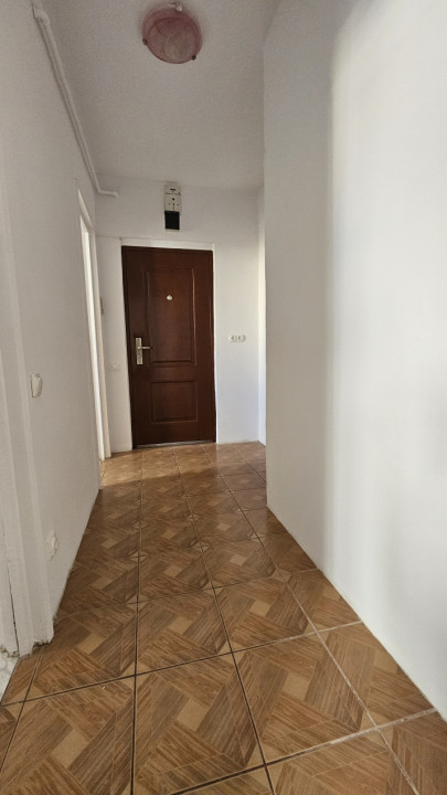 Apartament 2 camere cu geam la baie, 38,6 mpu, renovat 2025, Scoala nr. 6  Sibiu