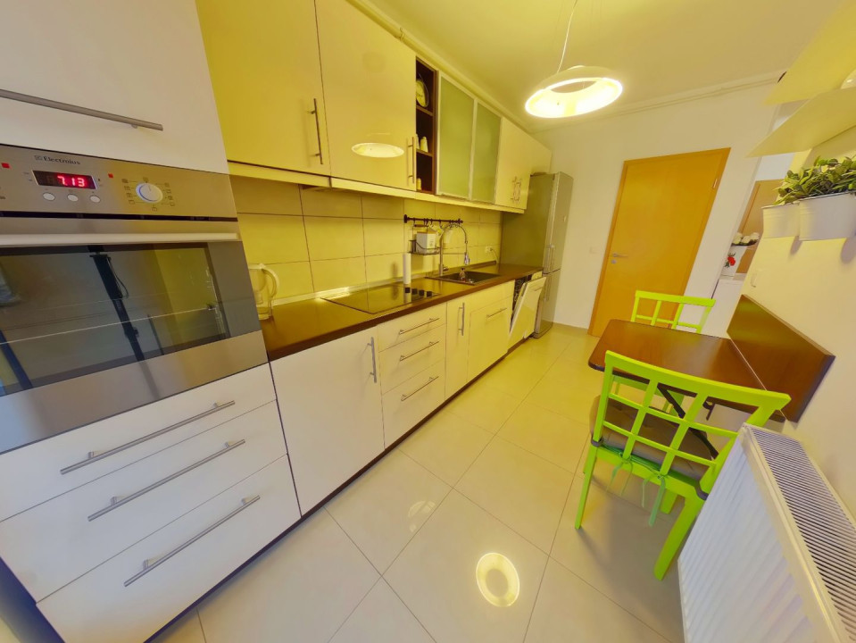 Apartament pe 2 niveluri, cu 2 terase, Avantgarden 2