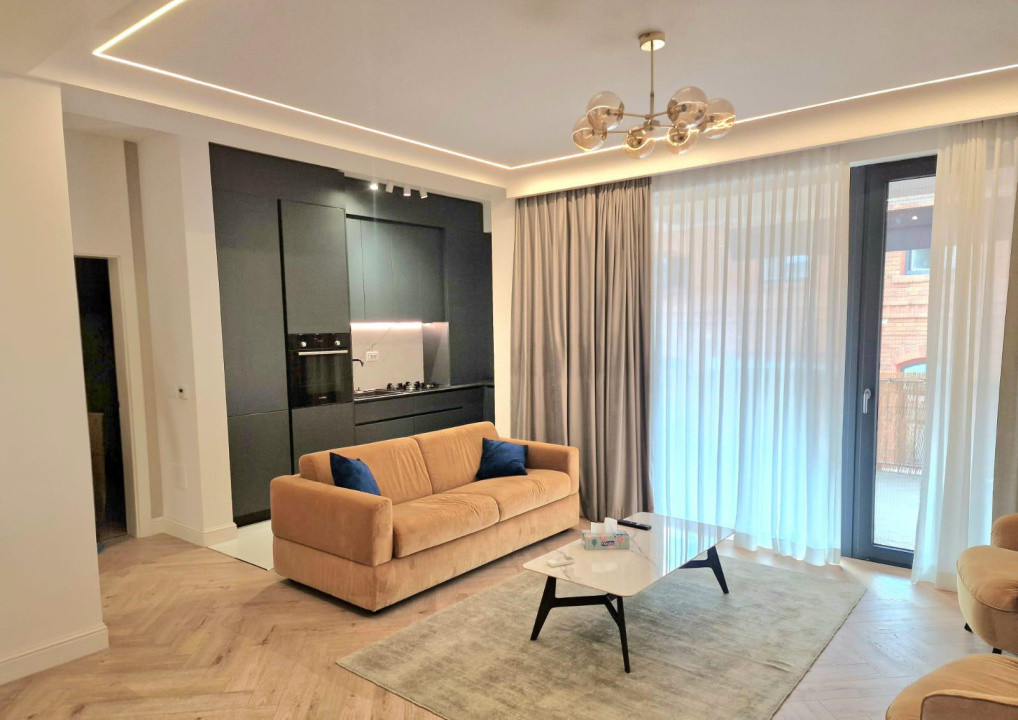 DE INCHERIAT. Apartament de lux 2 camere zona centrala 