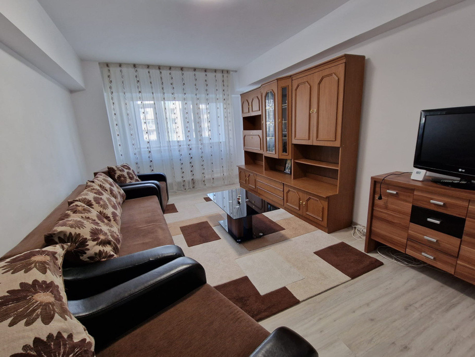 De închiriat – Apartament 3 camere, 85 mp, ultracentral, Orange Calea București 