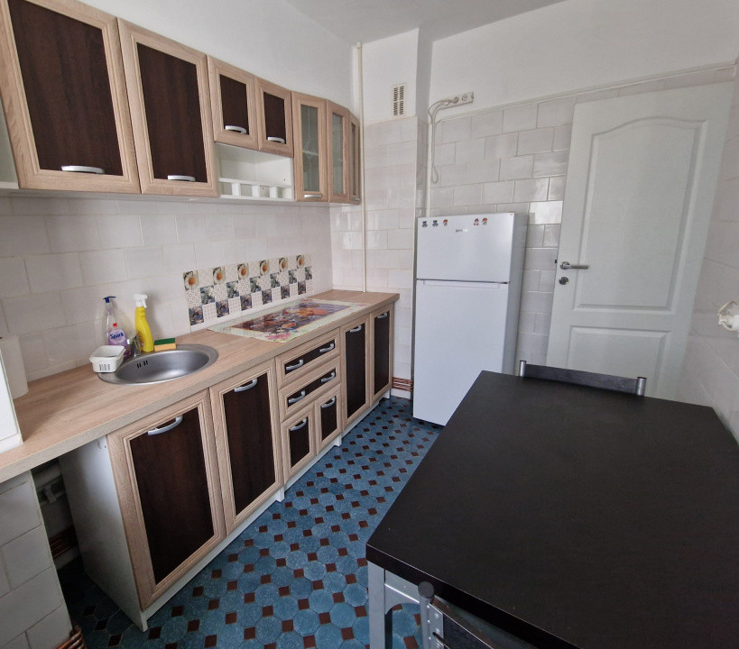De închiriat – Apartament 3 camere, 85 mp, ultracentral, Orange Calea București 