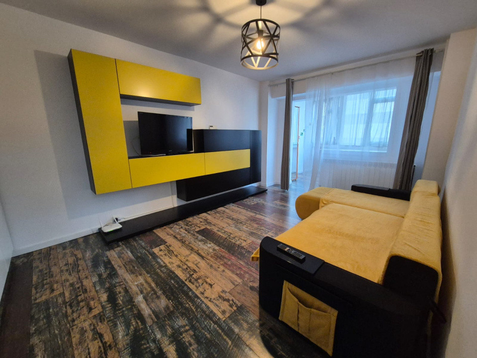 De închiriat – Apartament 2 camere, Calea Severinului bl 309 .