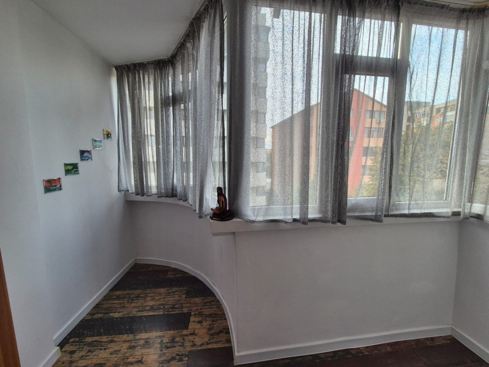 De închiriat – Apartament 2 camere, Calea Severinului bl 309 .