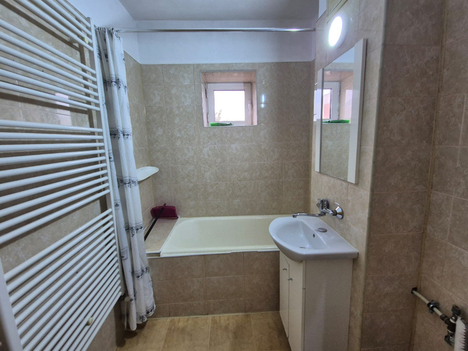 De închiriat – Apartament 2 camere, Calea Severinului bl 309 .