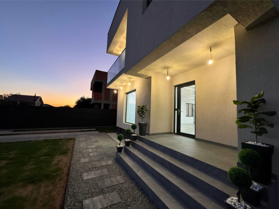 Casă  noua de vânzare, 5 camere – str. Carpenului
