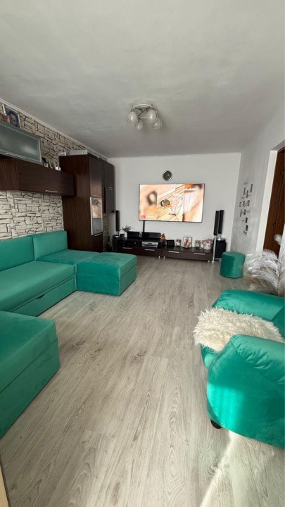 Apartament 2 camere de vanzare 1 decembrie 1918