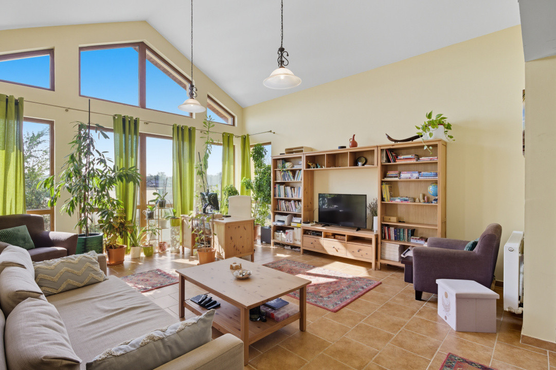 🏡Casa ideală pentru o viață liniștită, aproape de oraș, dar departe de agitație