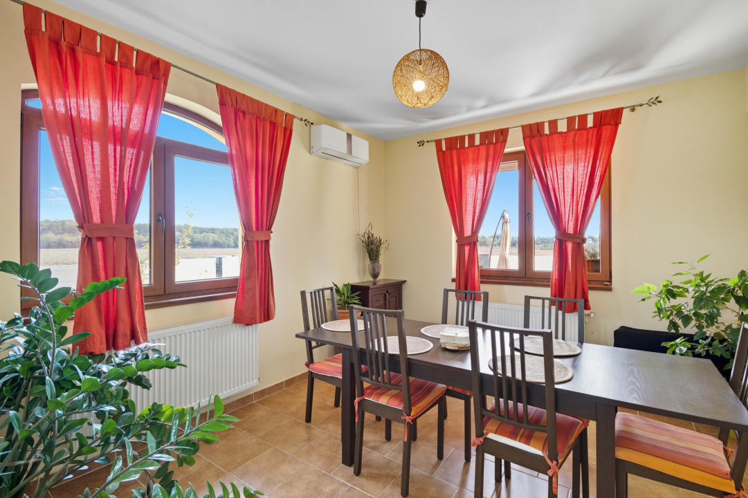 🏡Casa ideală pentru o viață liniștită, aproape de oraș, dar departe de agitație
