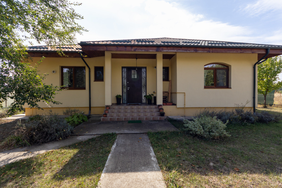 🏡Casa ideală pentru o viață liniștită, aproape de oraș, dar departe de agitație