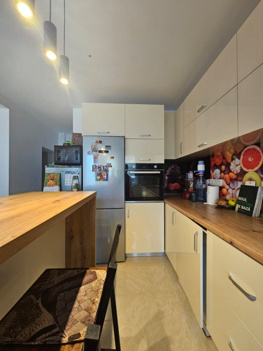 Casa 4 camere la pret de apartament