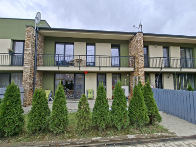 Casă 4 camere la preț de apartament