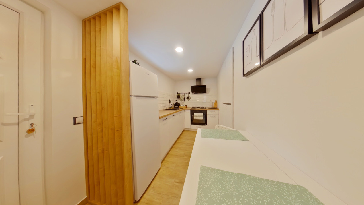 Inchiriere studio modern si complet mobilat in Schei