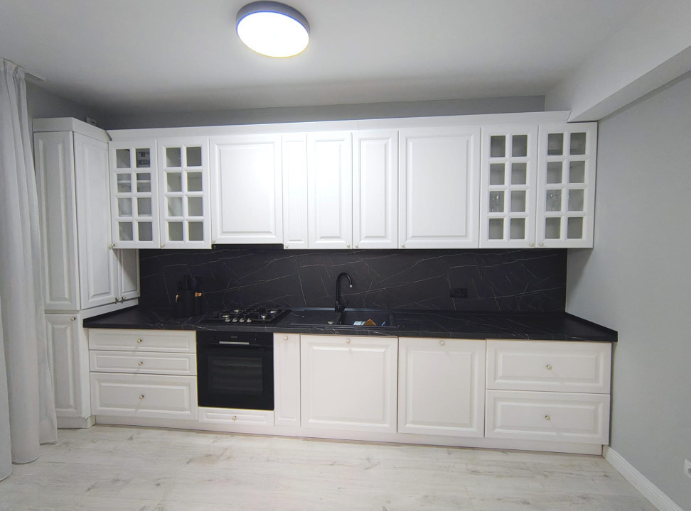 Apartament de LUX, NOU, 4 cam., Ciuperca, 1 Mai
