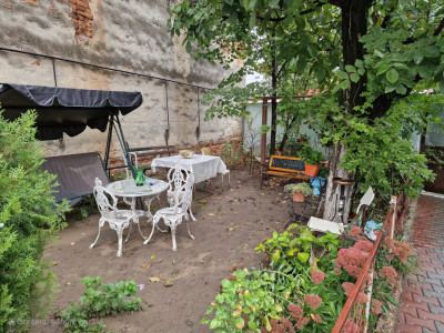 Casă de vanzare, teren 1.390 m², Str. Bucovăț, comision 0