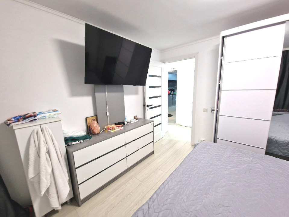 Apartament 3 camere Rovine, parter, disponibil imediat