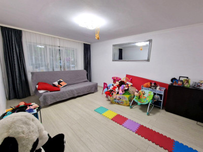 Apartament 3 camere Rovine, parter, disponibil imediat