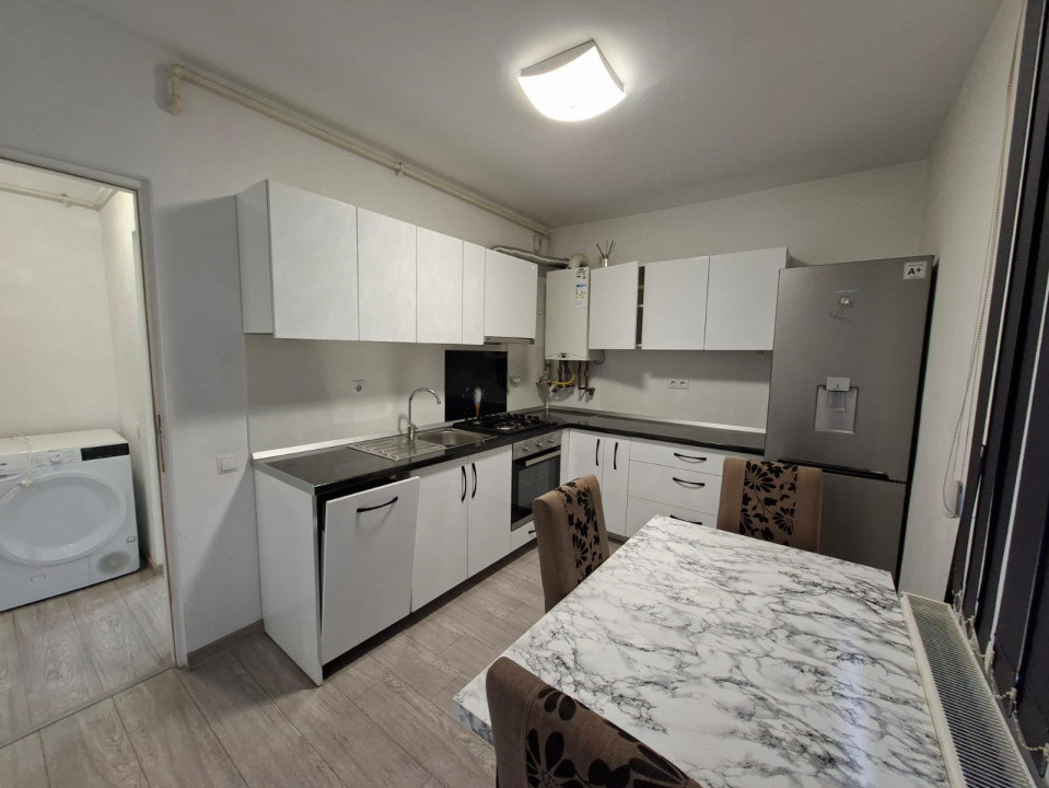 Studio modern de închiriat - complet mobilat și utillat 