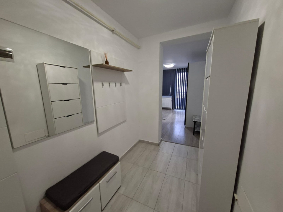 Studio modern de închiriat - complet mobilat și utillat 