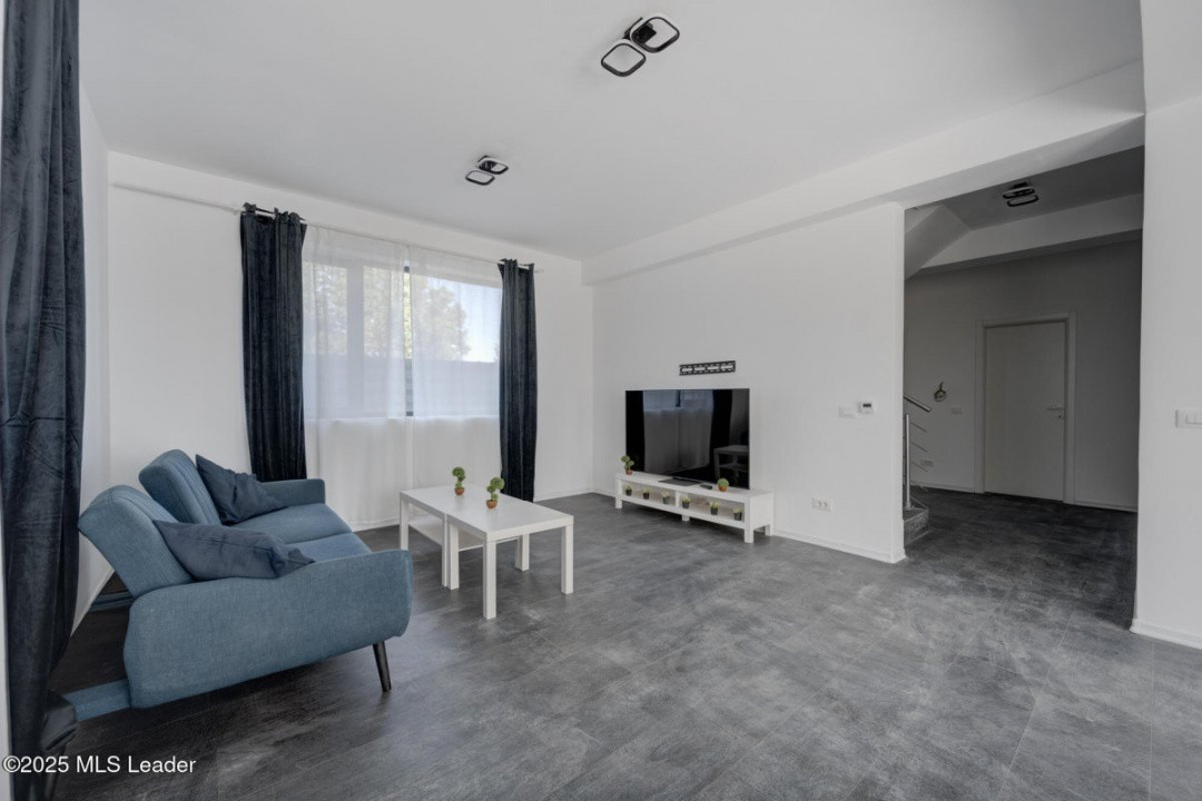 Casă modernă 3 dormitoare,140m,living generos, loc piscină-Balotești
