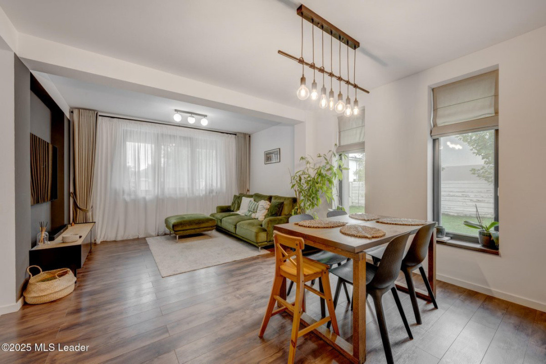 Casă modernă 4 camere,141m,living generos, curte verde, Tunari