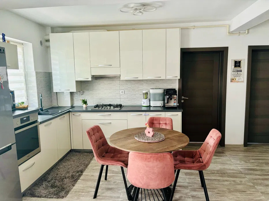 Apartament 3 camere Cartier Arhitectilor
