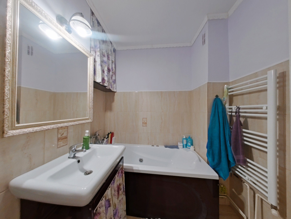 Apartament cu 3 camere in Bartolomeu