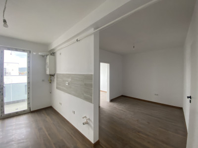 Apartament de vanzare 2 camere balcon si parcare Pictor Brana Selimbar