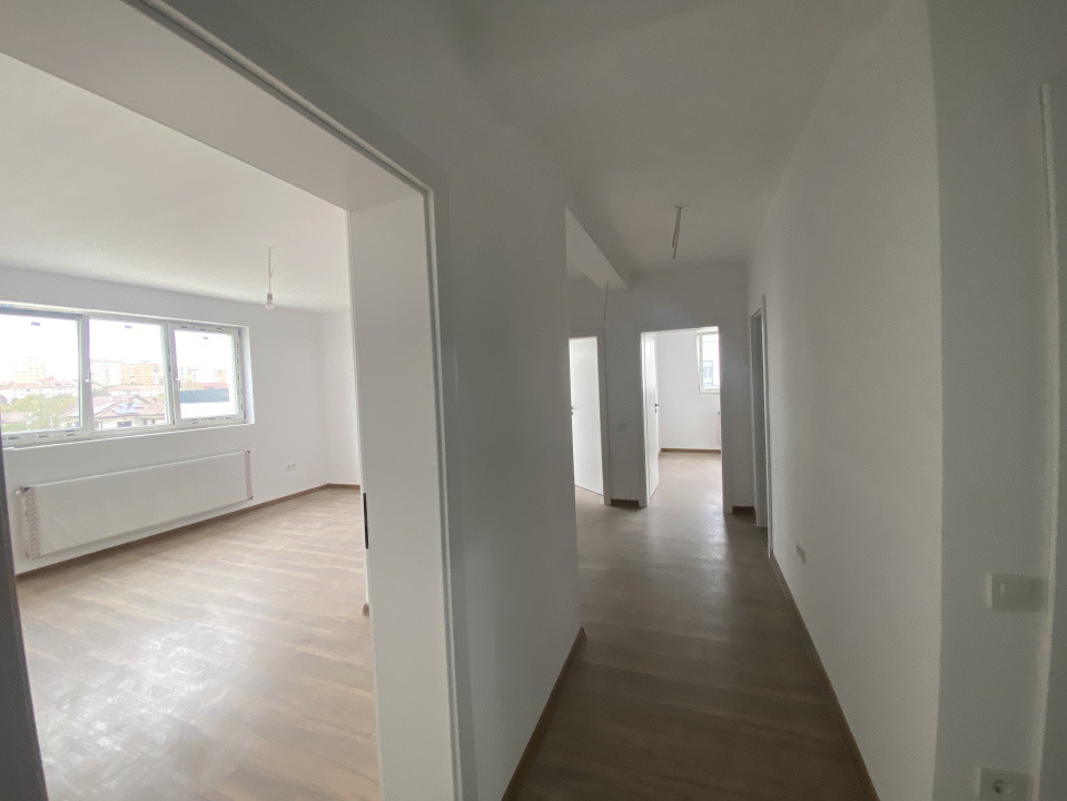 Apartament de vanzare 3 camere balcon terasa parcare Selimbar Sibiu