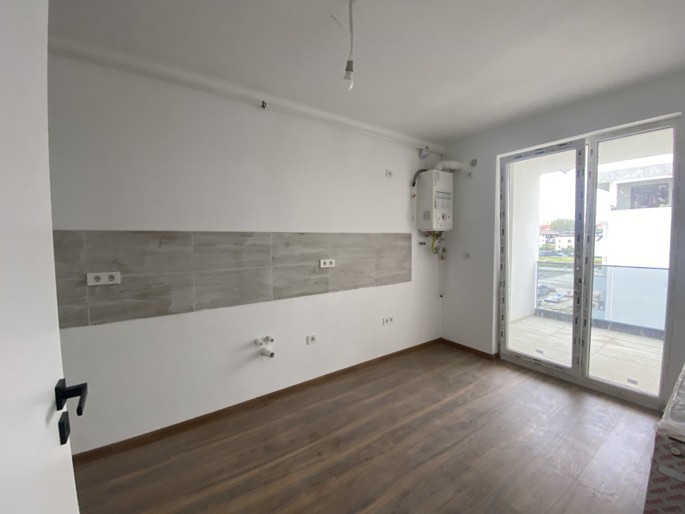 Apartament de vanzare 3 camere balcon terasa parcare Selimbar Sibiu