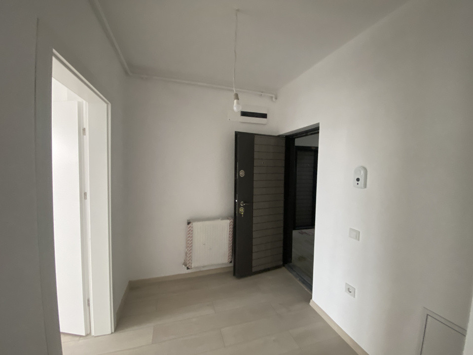 Apartament de vanzare 3 camere 80mp finisat la cheie etaj 1 intermediar