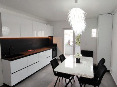 Apartament premium de inchiriat  Strand