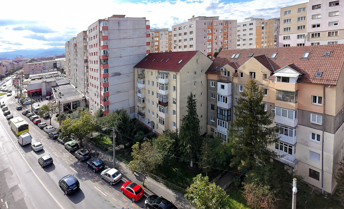 Apartament 2 camere mobilat-utilat, pivinta, strada Semaforului
