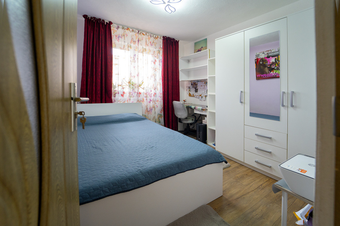 Apartament 2 camere mobilat-utilat, pivinta, strada Semaforului