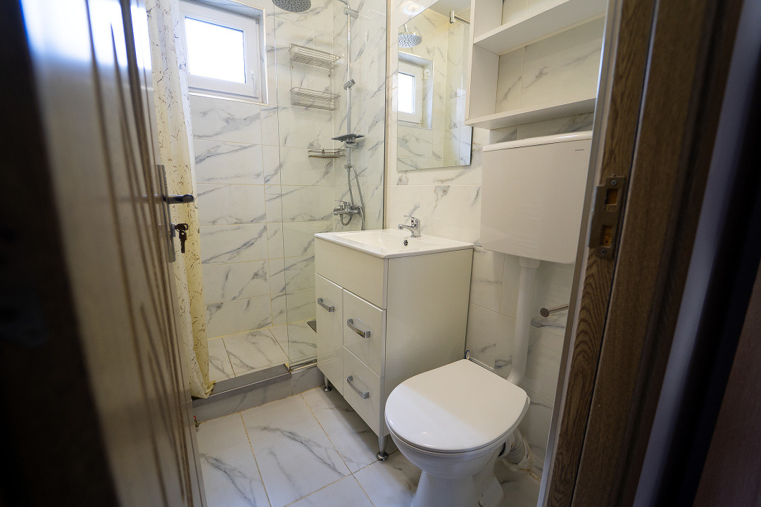 Apartament 2 camere mobilat-utilat, pivinta, strada Semaforului